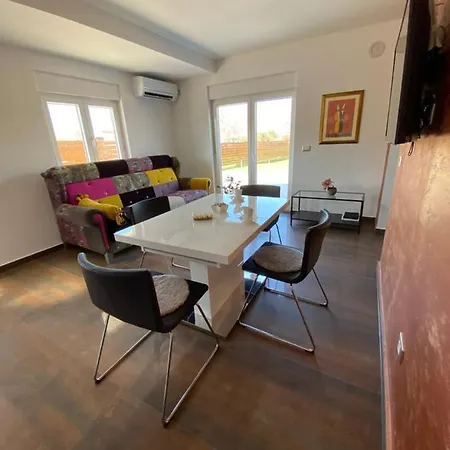 Casa de Férias Kuca Za Odmor Medulinka Pula