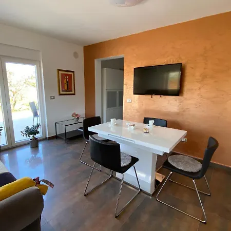 Kuca Za Odmor Medulinka Holiday home Pula
